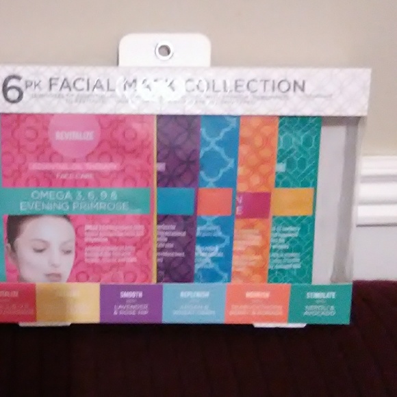 Unknown Other - Six Piece Facial Mask Collection